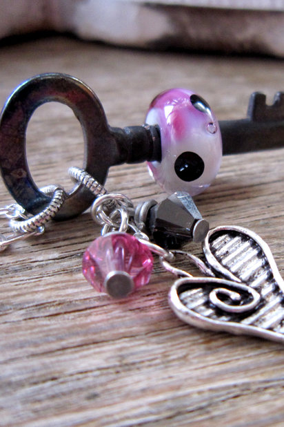 SW Studios Glass Lamwork Bead Skeleton Key Necklace